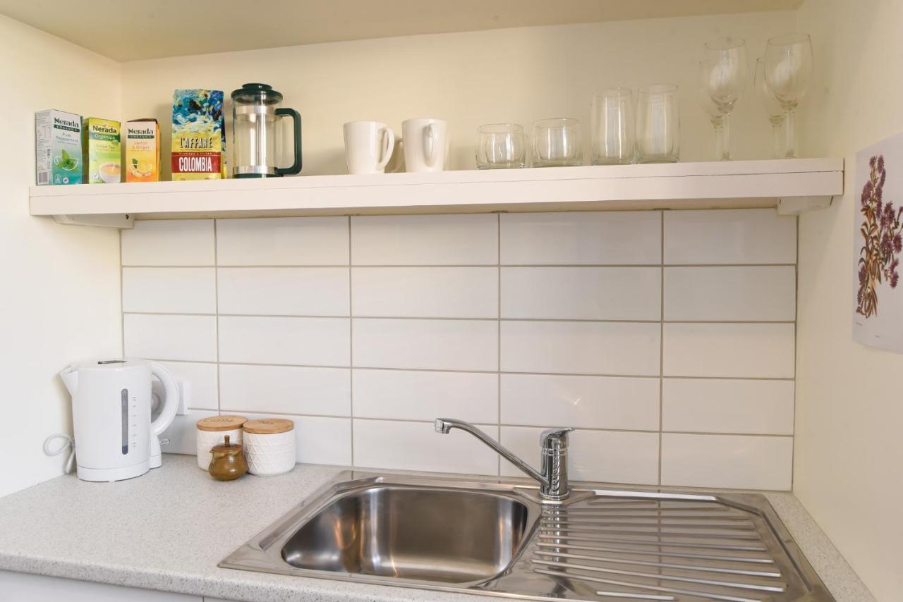 Sunny Mornington 2 Bedroom Guest Suite Dunedin Exteriör bild